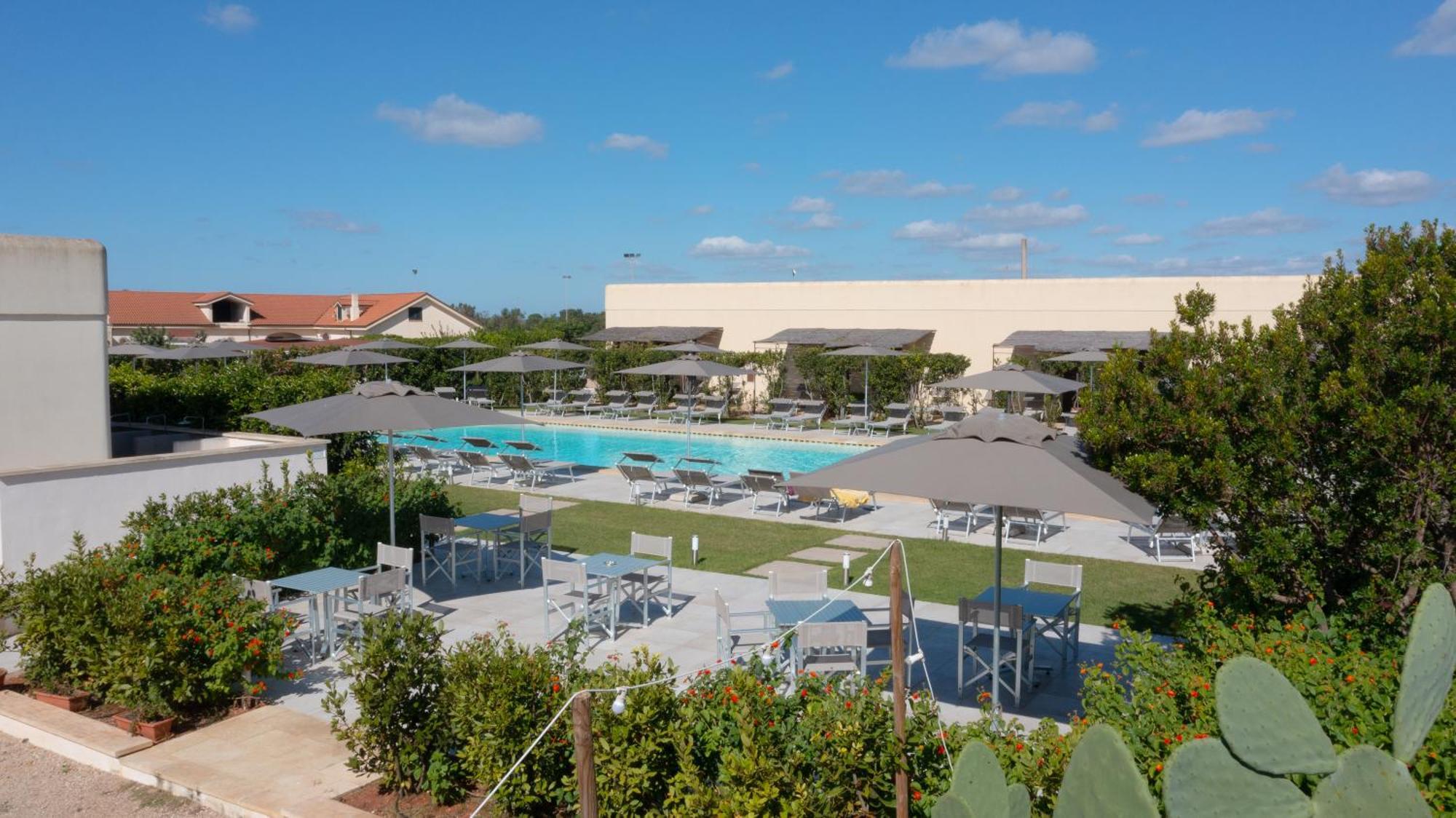 Delle Rose, Hotel & Horse Riding Torre Vado Exterior photo